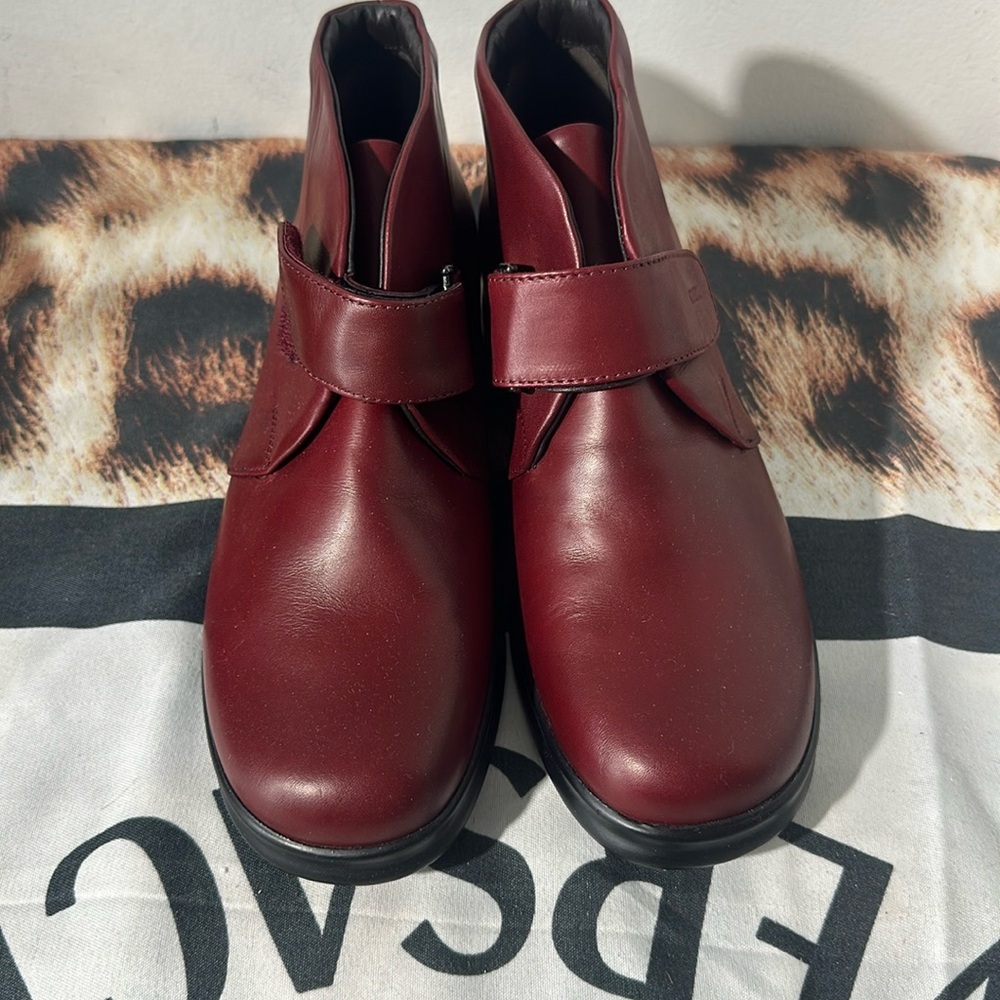 Stonefly ankle boots